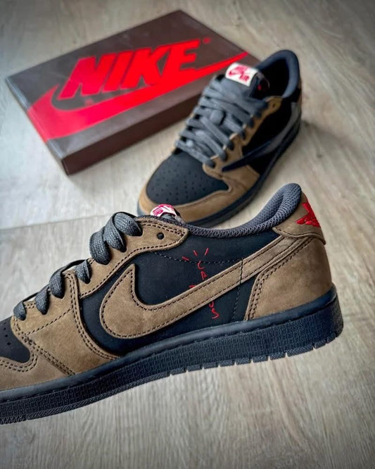Jordan 1 Low OG x Travis Scott - Reverse Mocha