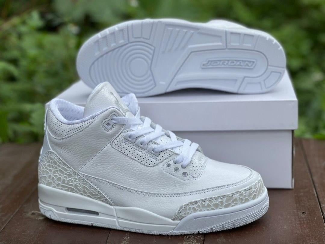 🇸🇳 Jordan 3 Retro "UNC" – Le White & Blue du Tar Heel
