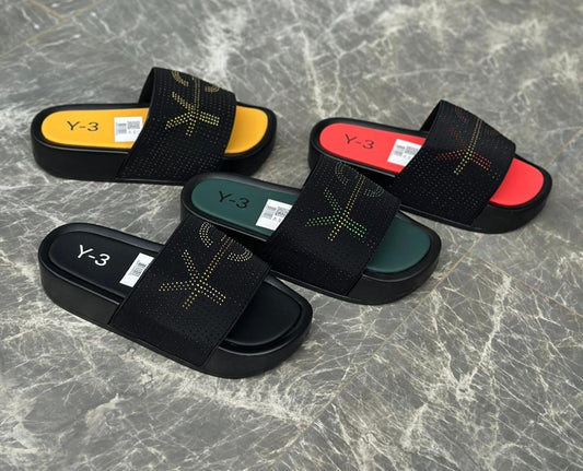 : Claquettes Plateformes Y-3 à Strass – Collection Multicolore