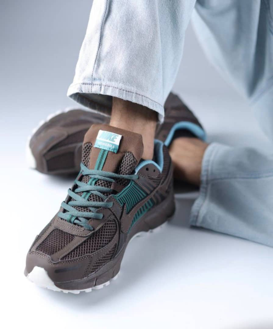 : Nike Zoom Vomero 5 "Dakar Night Edition"
Description
