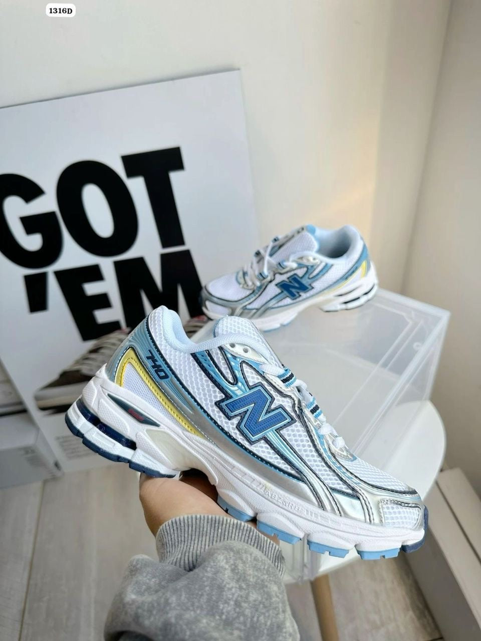 New Balance 740 "Archival Series" – L'Esthétique Running des Années 2000