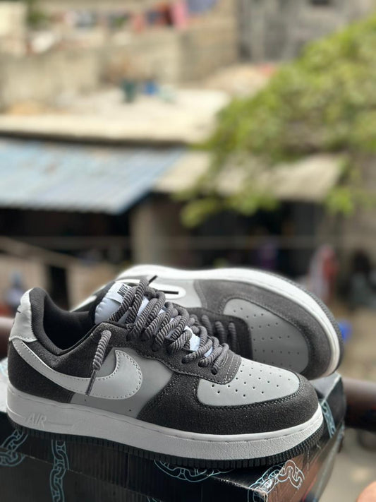 AIR FORCE