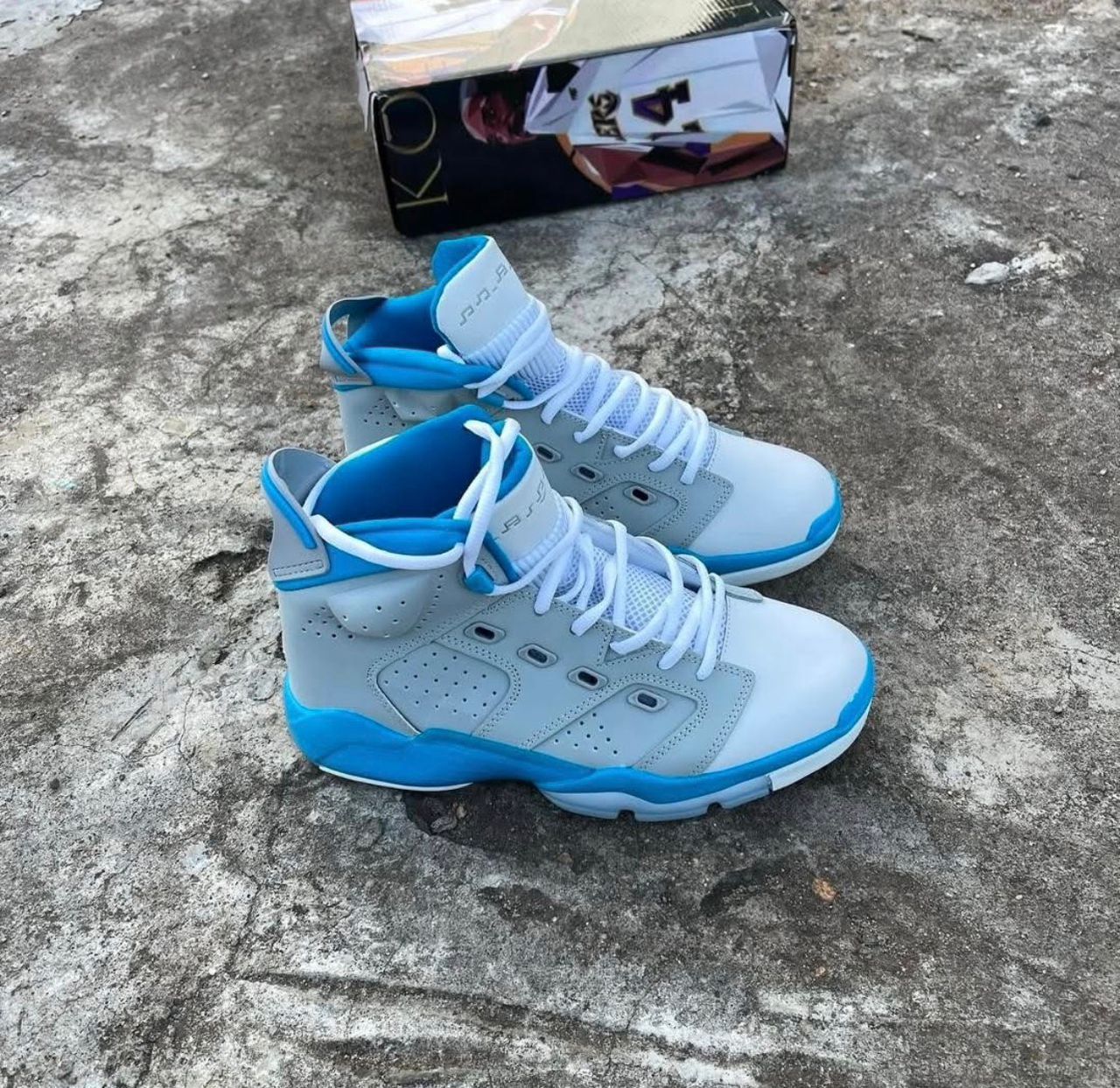 JORDAN 06