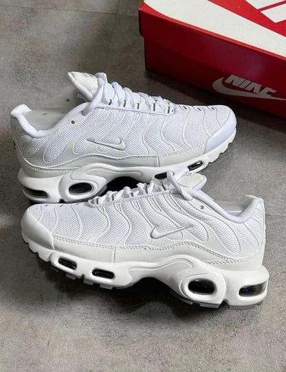 : Nike Air Max Plus "TN" – L'Icône du Streetwear Revisitée