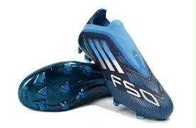 n
* Collection Football Homme 2026