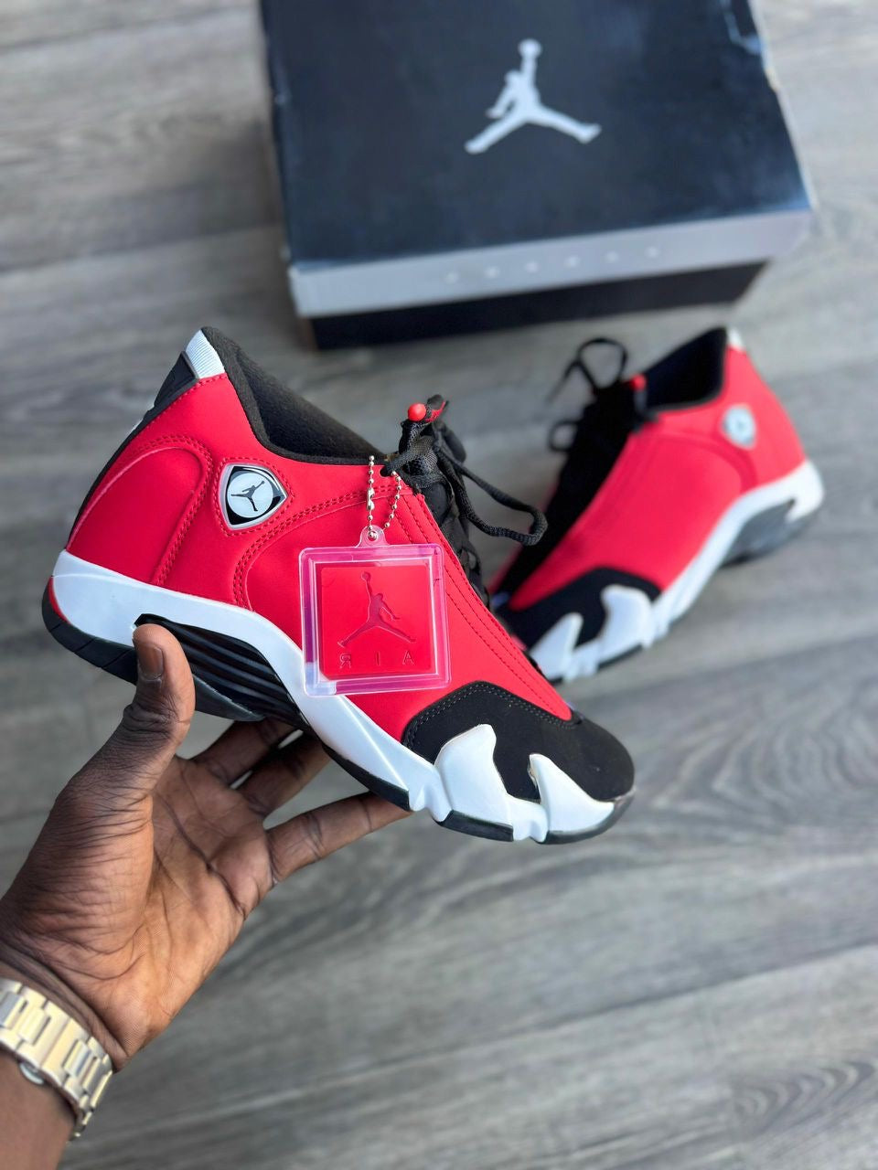 : Sneakers Blanches en Cuir [jordan 14] – Style Épuré & Chic