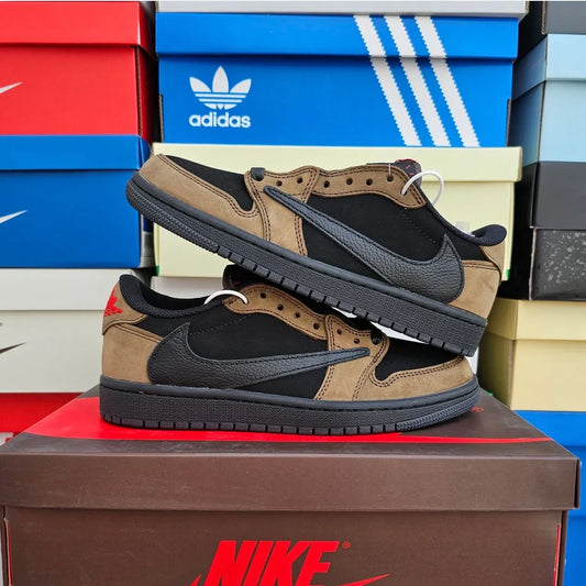 Jordan 1 Low OG x Travis Scott - Reverse Mocha