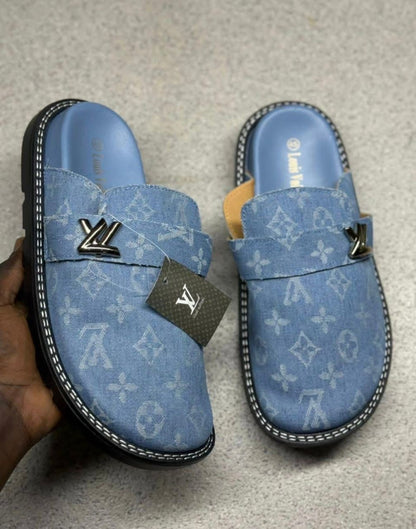 : Babouches Artisanales en Cuir : L'Élégance de la Tradition à vos Pieds