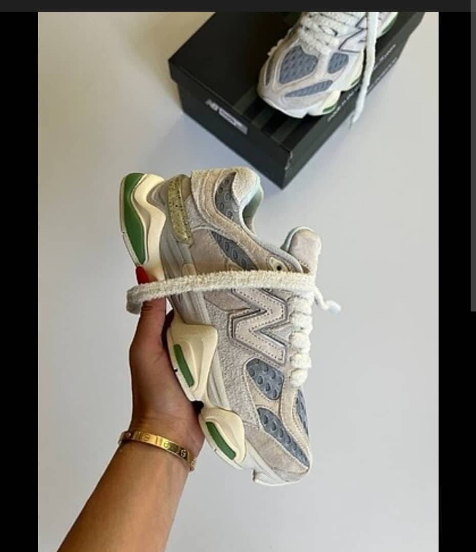 : New Balance 9060 "Lunar New Year" – Le Futur à vos Pieds