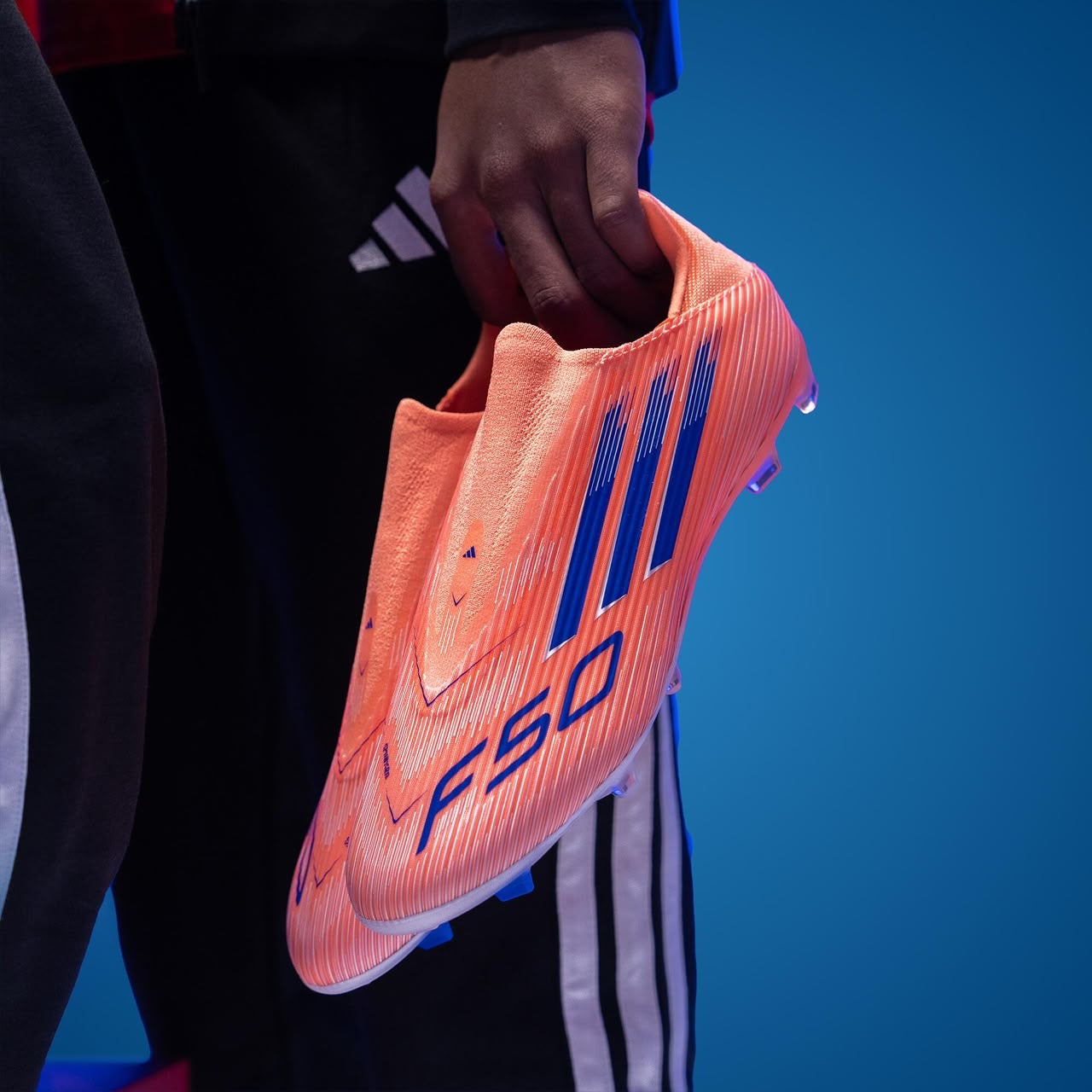 n
* Collection Football Homme 2026