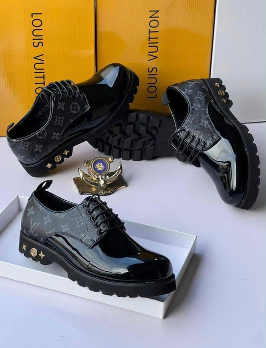 Chaussures Classiques Homme – Élégance et Confort