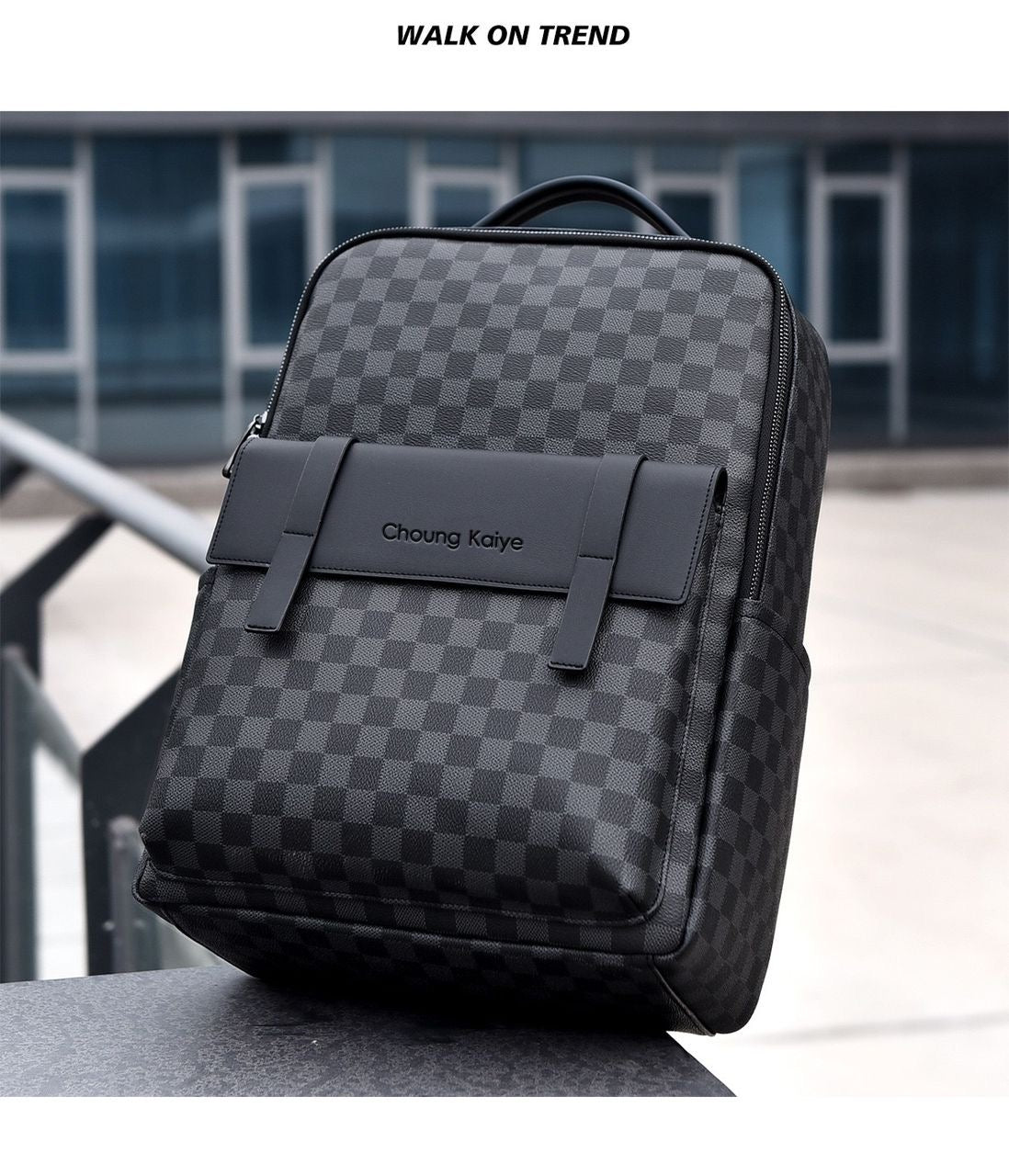 Sac à Dos en Cuir Cognac – Style Rétro Chic – Finitions Laiton