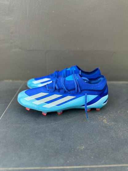 * Crampons Légers et Résistants