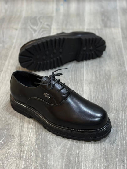 : Soulier Oxford "Signature" – L'Élégance Intemporelle