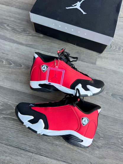 : Sneakers Blanches en Cuir [jordan 14] – Style Épuré & Chic