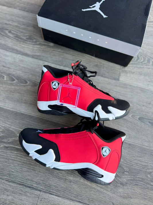 : Sneakers Blanches en Cuir [jordan 14] – Style Épuré & Chic