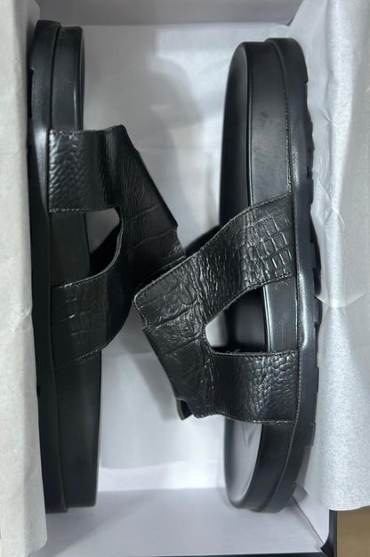 Sandales Homme Style Hermès Izmir – Cuir Noir Texturé Crocodile
