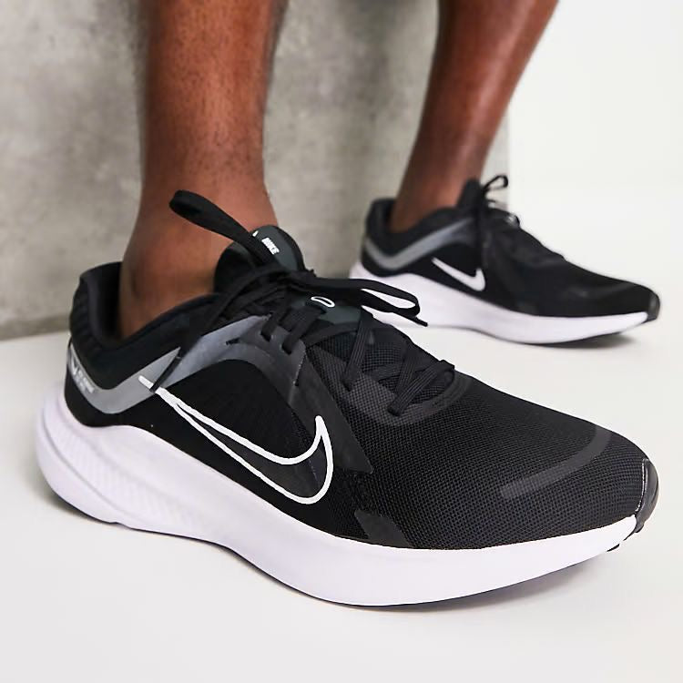 Sneakers : Le style « Street » et « Chill »