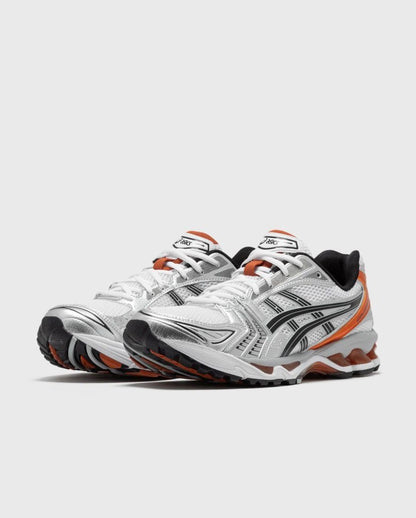 1. Modèle Performance (Ex: Gel-Nimbus, Gel-Kayano, Novablast)
