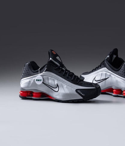 Nike Shox : L'Icône du Futurisme et de l'Amorti Mécanique