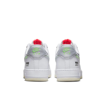 Nike Air Force 1 Low ’07 LV8 "Just Stitch" – L'Élégance Signature pour les Vrais Connaisseurs