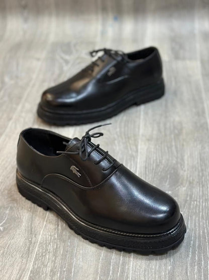 : Soulier Oxford "Signature" – L'Élégance Intemporelle