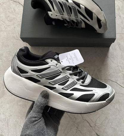 Adidas Adizero Aruku – Solar Red & White (Édition 2024)