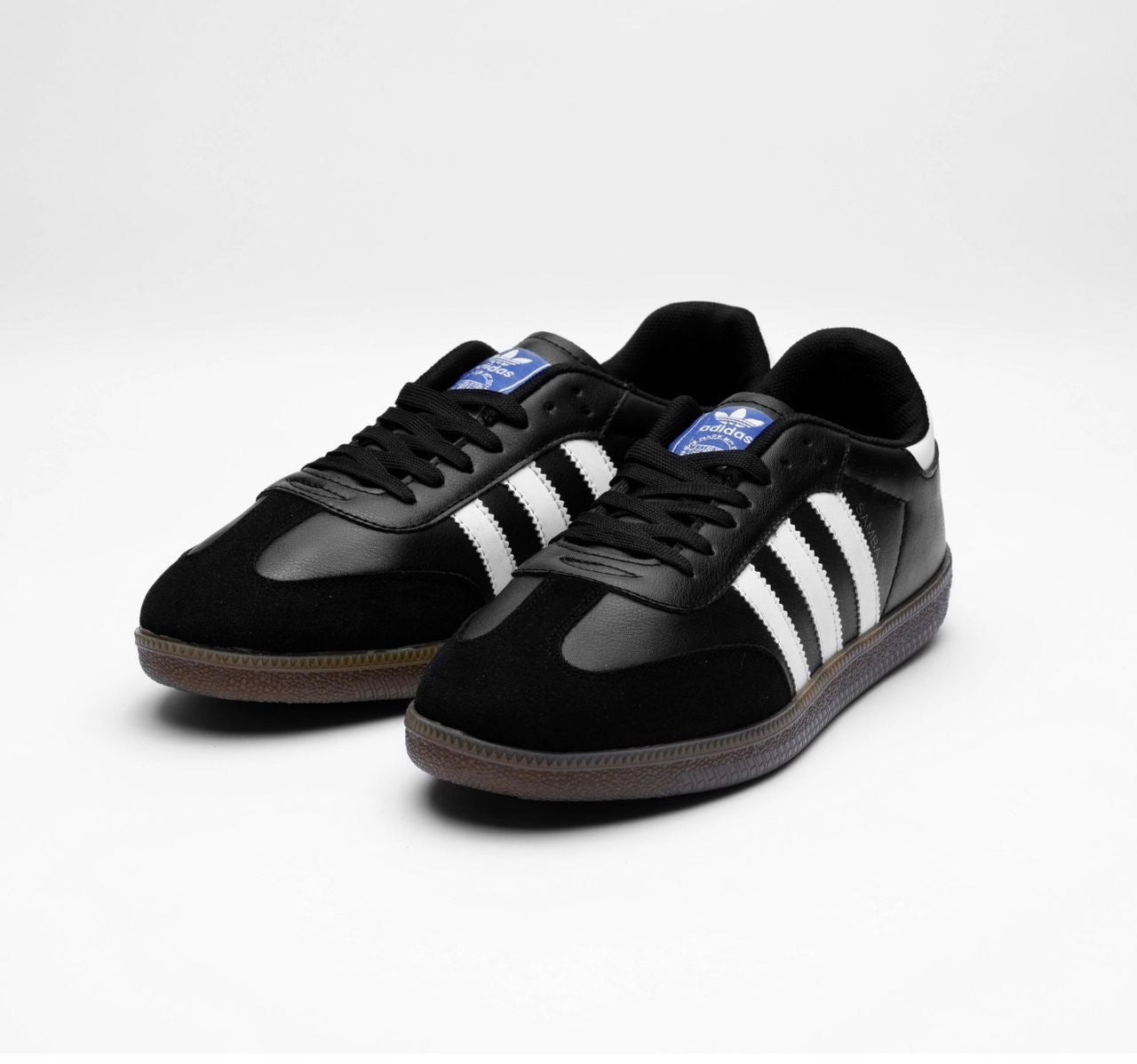 : Chaussures adidas Samba : L’Incontournable Retro-Streetwear