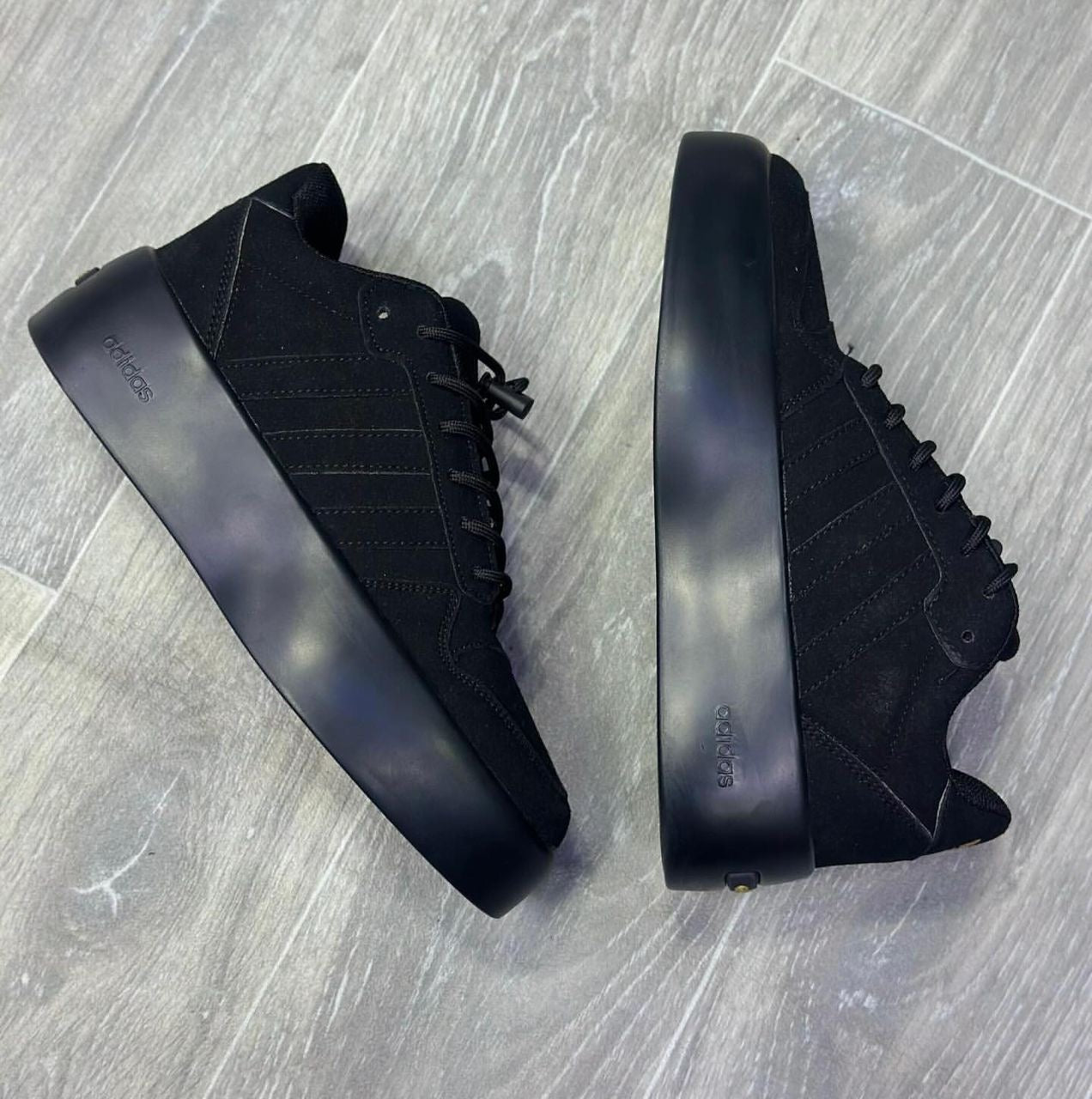 Adidas x Fear of God "Classy Black" – L’Exclusivité Jerry Lorenzo à Dakar