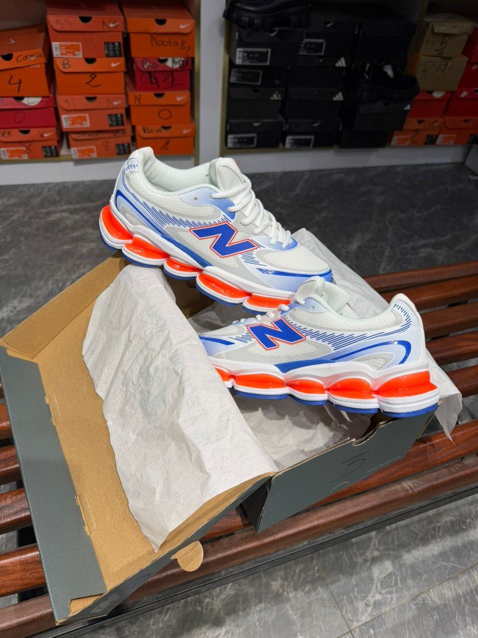 : Combo Royal : New Balance 2000 & Sac de Luxe Assorti 👟👜