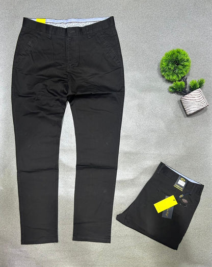 Titre : Pantalon Chino Homme - Coupe Slim -
