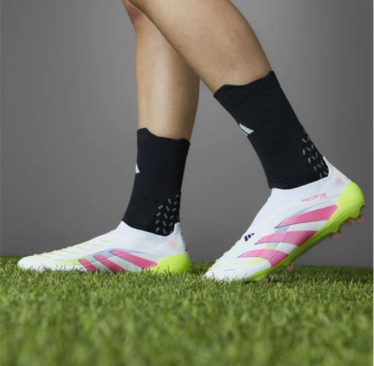 Adidas Predator – Chaussures de Football Performance & Contrôle Absolu ⚽🔥