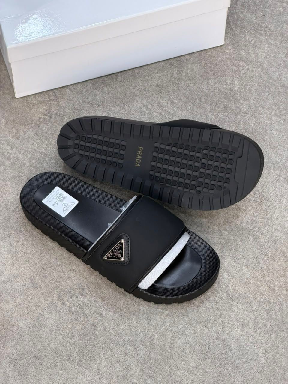 Sandale Homme Souple et Légère