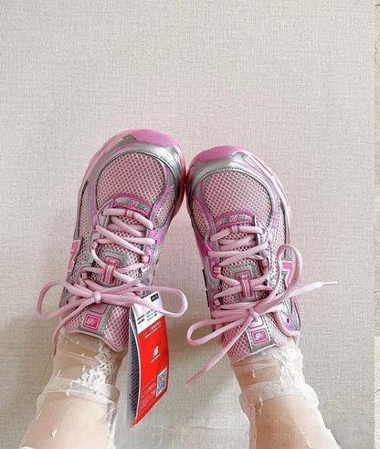 "Arrivage Spécial NB 740 : Pour les filles qui ont du 'Flow' à Dakar ! 🔥"