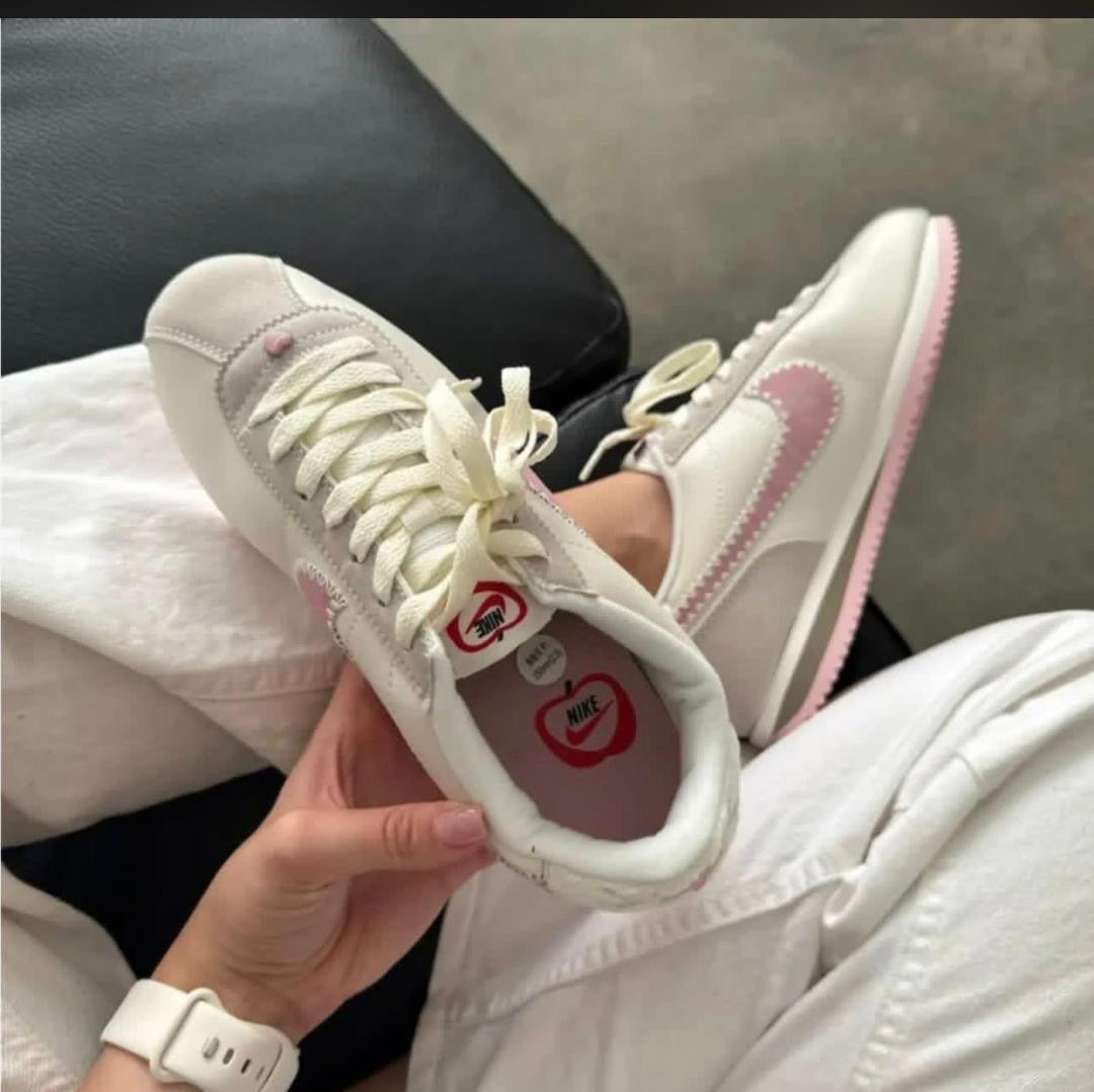 Nike Cortez Fille – Sneakers Stylées, Confortables et Tendance 💖
