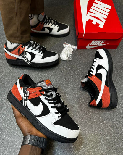 NIKE DUNK