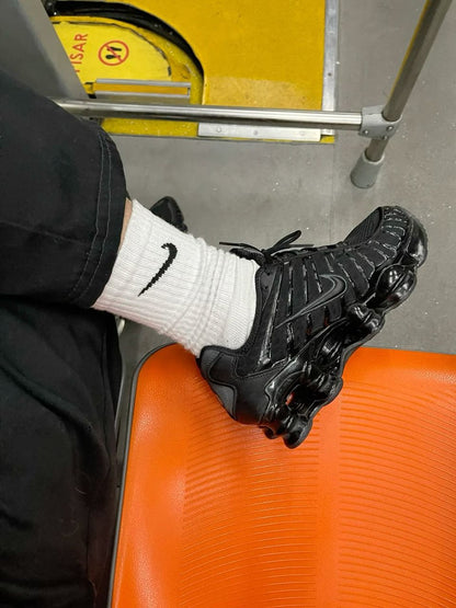 Nike shox full black
