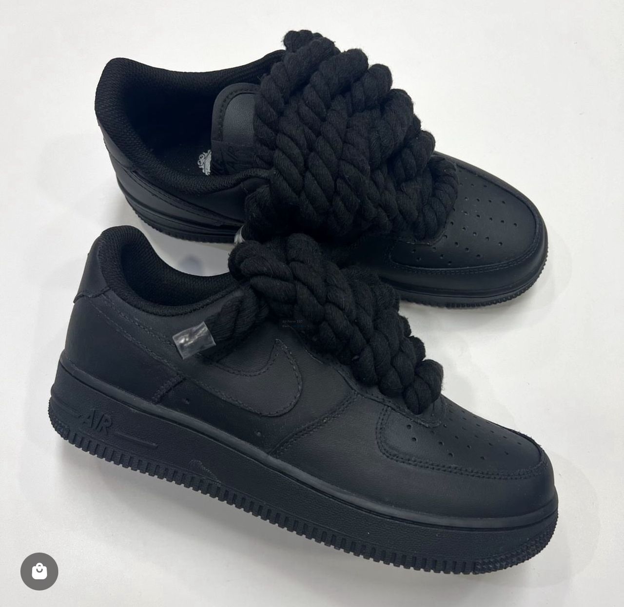 AIR FORCE DOUBLE LACETS