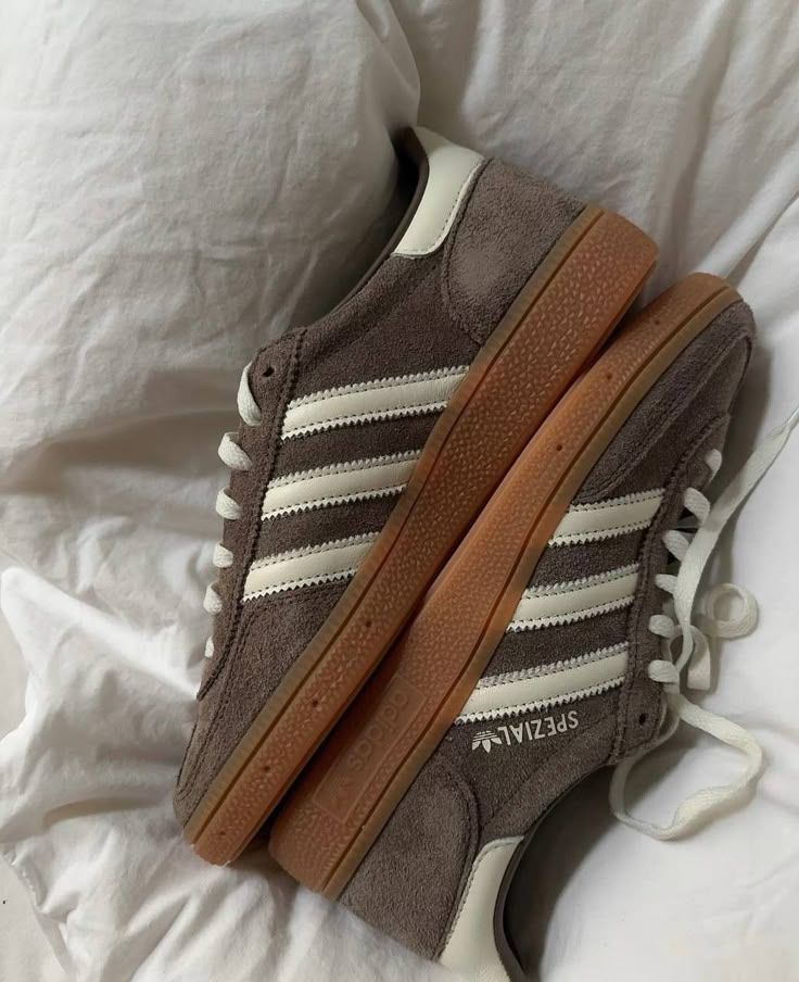 ADIDAS SPEZIAL