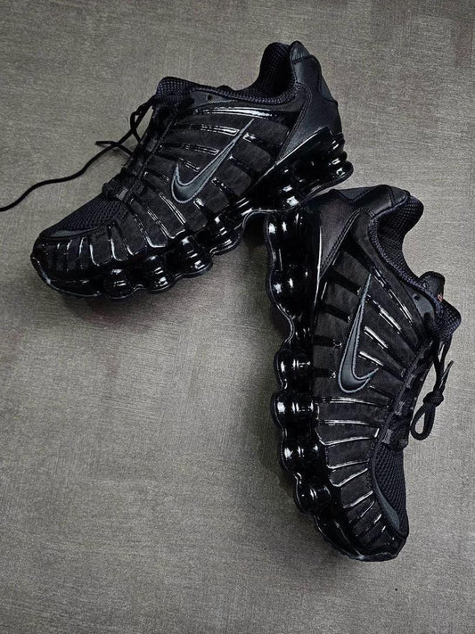 Baskets Nike Shox TL - Noir Intégral (Triple Black)