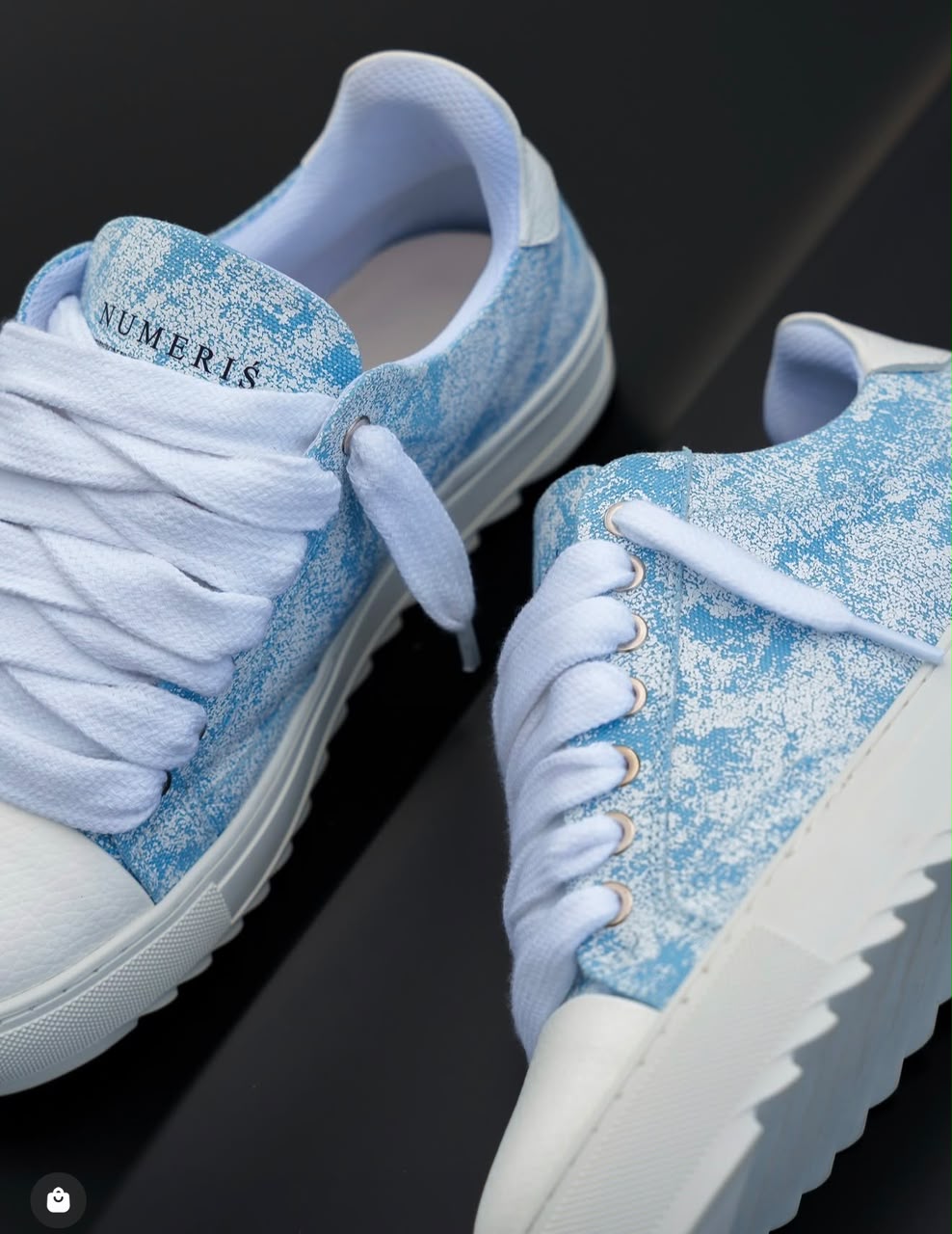 Sneakers Homme Chic – Modèle Daim