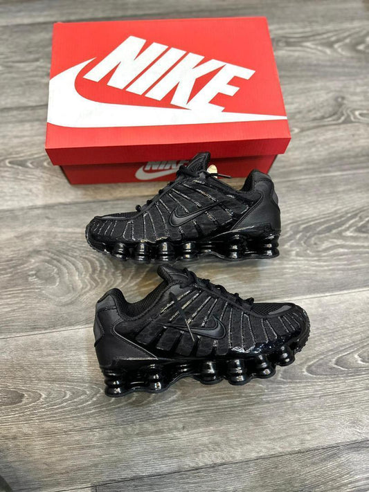 Baskets Nike Shox TL - Noir Intégral (Triple Black)