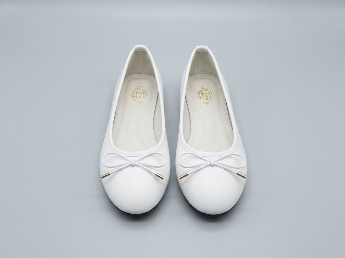 Chaussure de fille nouveau designe